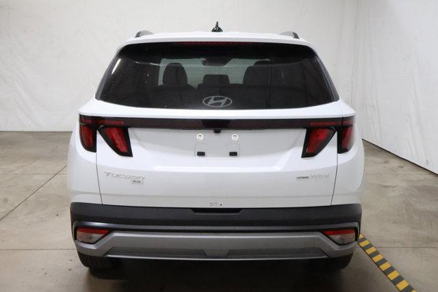 new 2025 Hyundai TUCSON Hybrid car, priced at $33,985