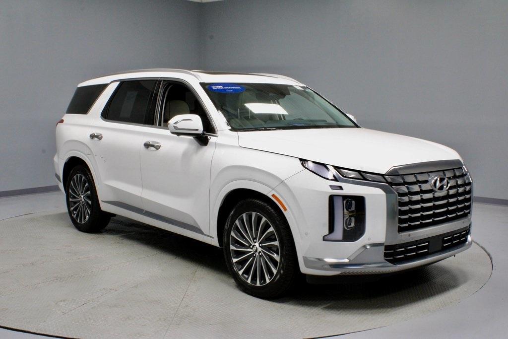 used 2023 Hyundai Palisade car, priced at $37,755