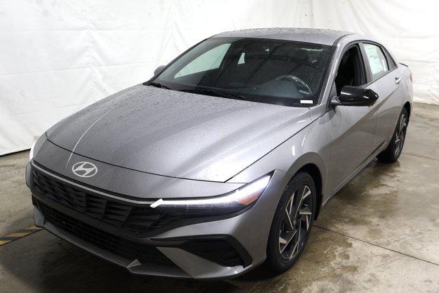 new 2025 Hyundai Elantra car, priced at $23,089