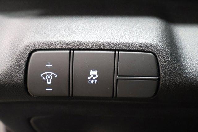 new 2025 Hyundai Elantra car, priced at $23,089