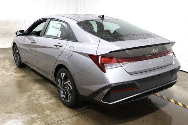 new 2025 Hyundai Elantra car, priced at $23,089