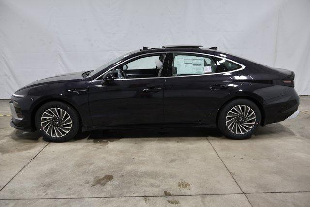 new 2025 Hyundai Sonata Hybrid car, priced at $37,649