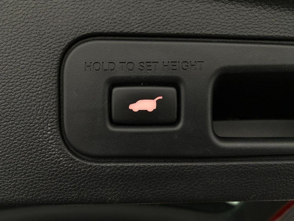 used 2022 Acura MDX car, priced at $30,982