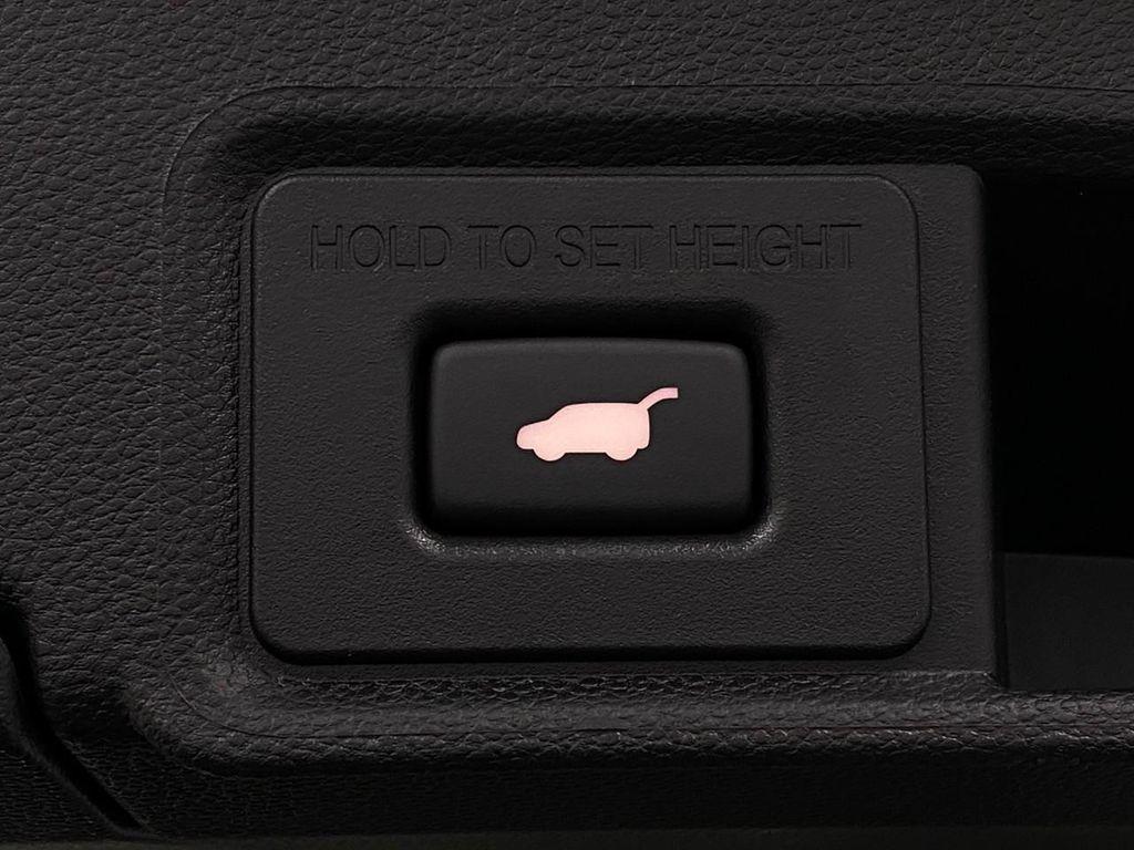 new 2025 Acura RDX car, priced at $49,250