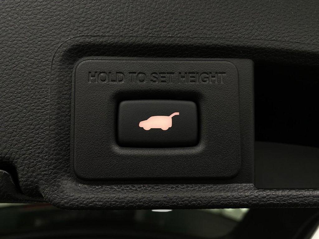 new 2025 Acura RDX car, priced at $54,400