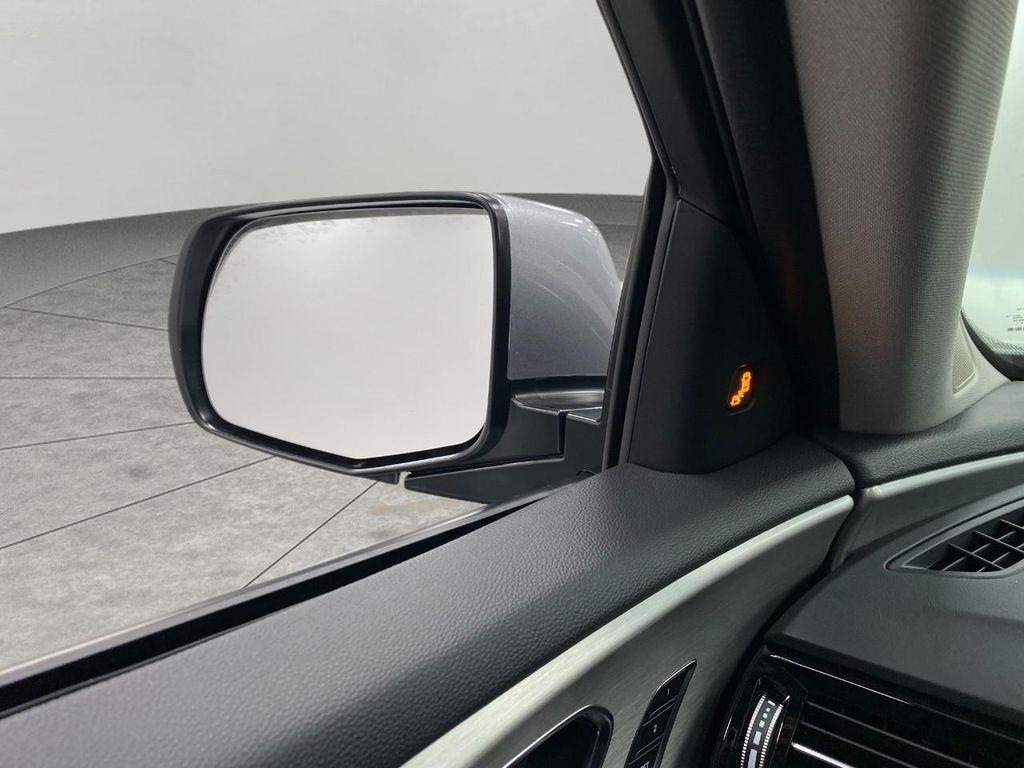 new 2025 Acura RDX car, priced at $48,650