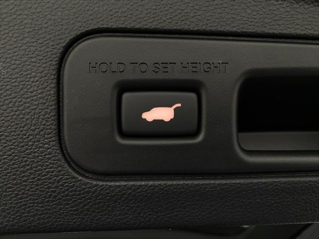 used 2025 Acura MDX car
