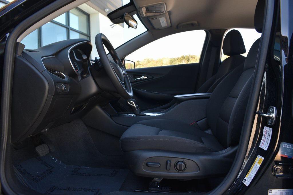 used 2024 Chevrolet Malibu car, priced at $19,991
