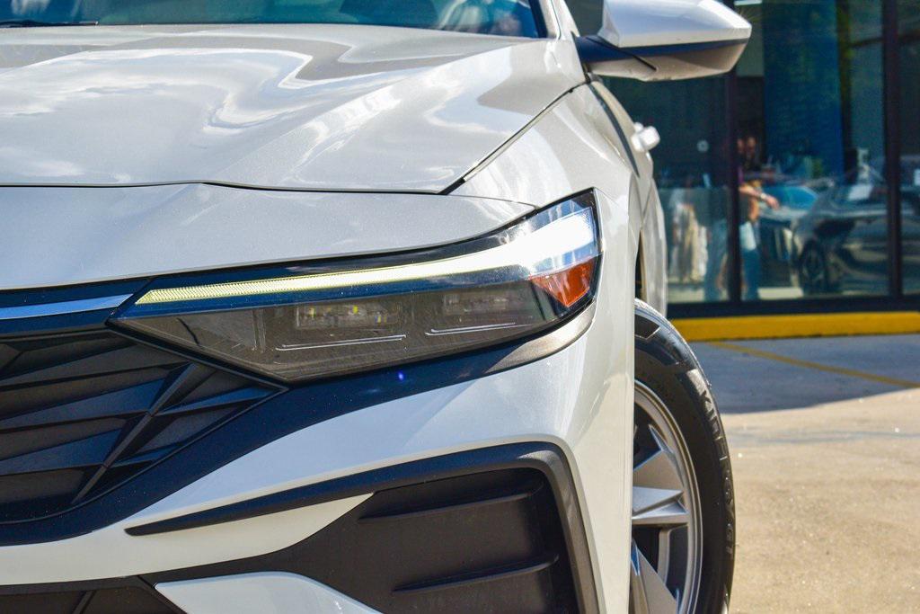 used 2025 Hyundai Elantra car, priced at $20,399