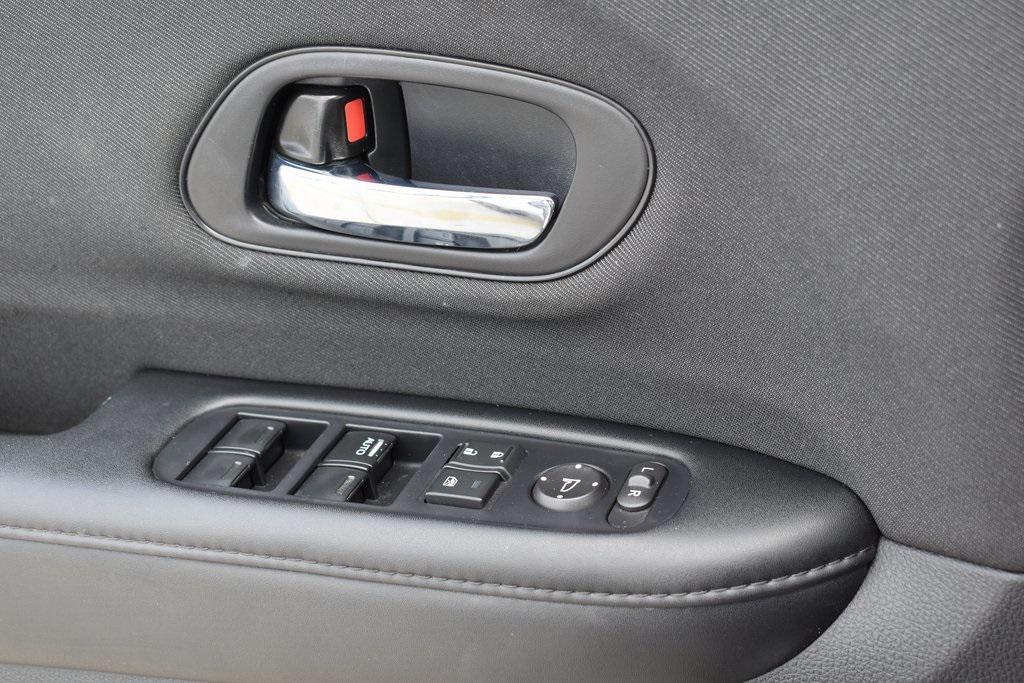 used 2022 Honda HR-V car, priced at $21,585