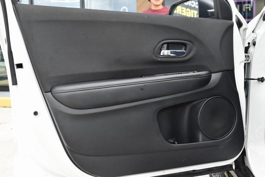 used 2022 Honda HR-V car, priced at $21,585