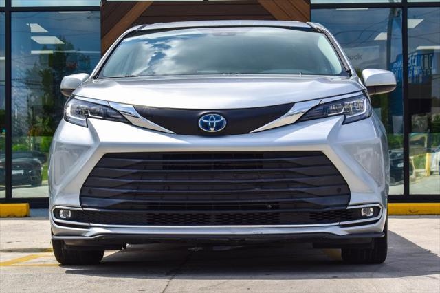 used 2021 Toyota Sienna car, priced at $28,945
