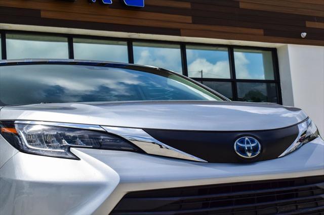 used 2021 Toyota Sienna car, priced at $28,945