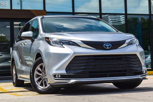 used 2021 Toyota Sienna car, priced at $28,945