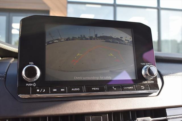 used 2024 Mitsubishi Outlander car, priced at $24,661