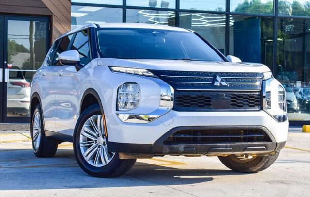 used 2024 Mitsubishi Outlander car, priced at $24,661