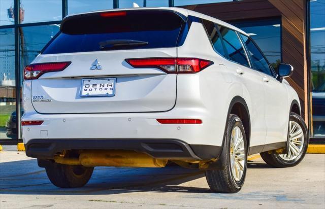 used 2024 Mitsubishi Outlander car, priced at $24,991