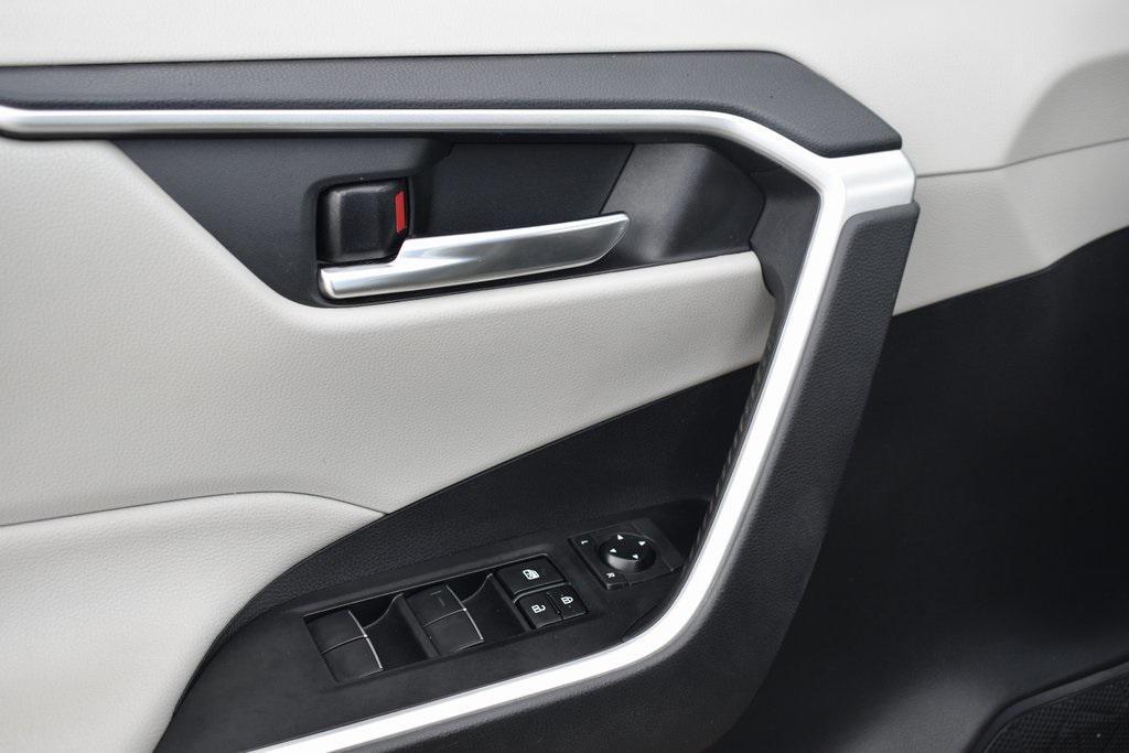 used 2021 Toyota RAV4 car, priced at $23,291