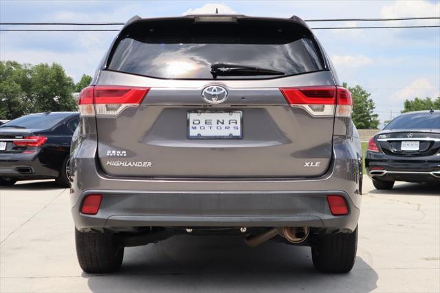 used 2018 Toyota Highlander car, priced at $23,391