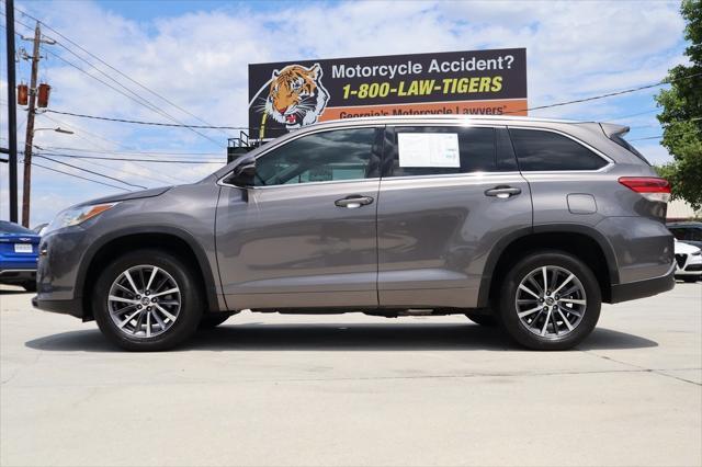 used 2018 Toyota Highlander car, priced at $23,391