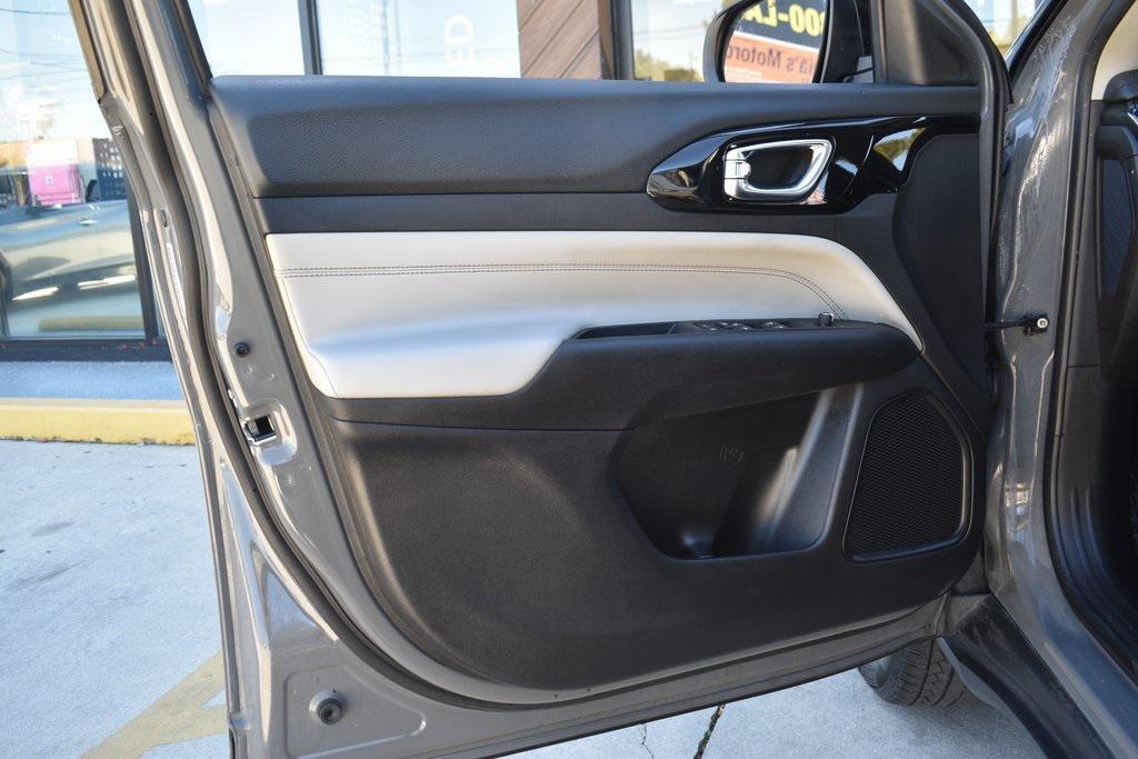 used 2022 Jeep Compass car, priced at $21,280