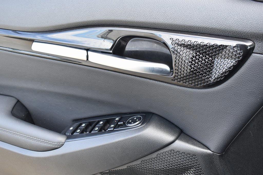 used 2024 Kia Seltos car, priced at $23,238