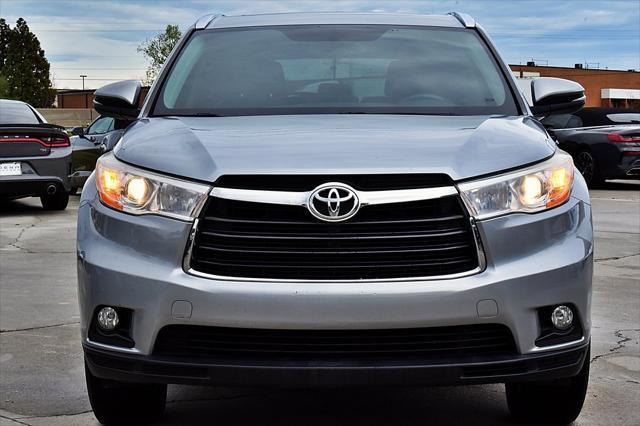 used 2014 Toyota Highlander car, priced at $16,991