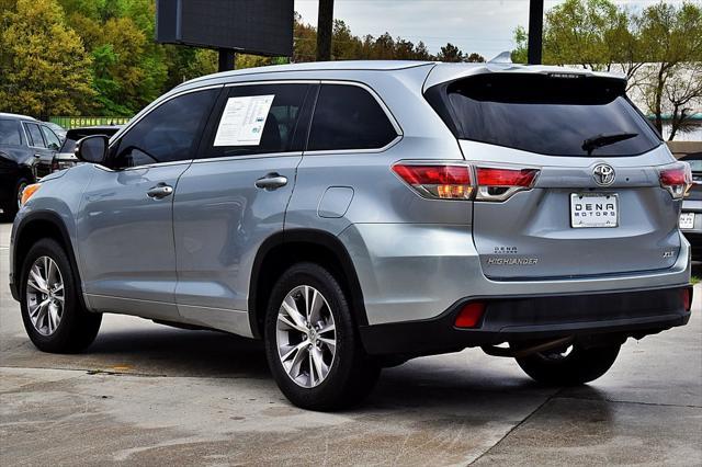 used 2014 Toyota Highlander car, priced at $16,991