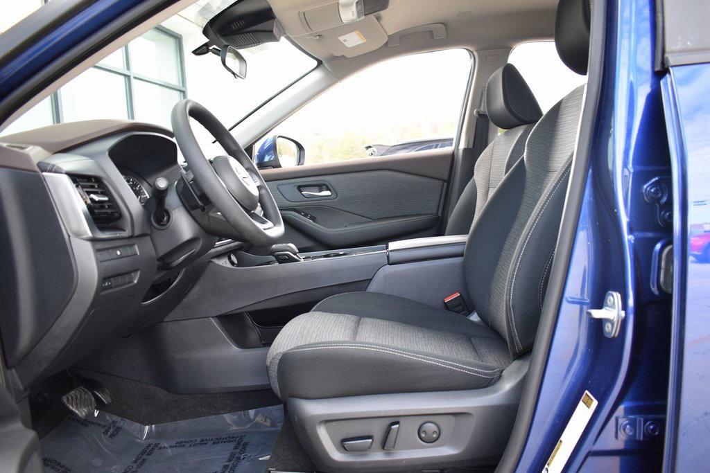 used 2023 Nissan Rogue car, priced at $21,659