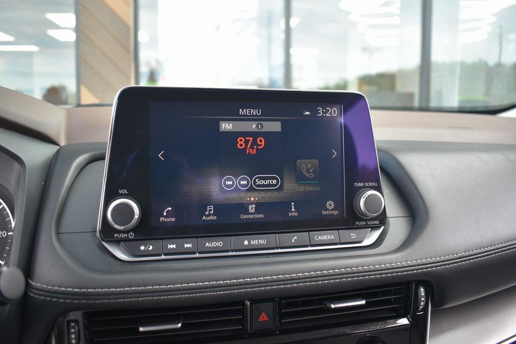 used 2023 Nissan Rogue car, priced at $21,659