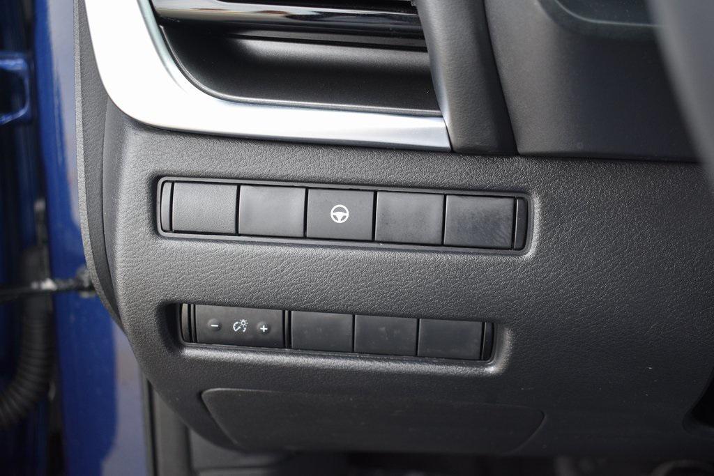 used 2023 Nissan Rogue car, priced at $21,659