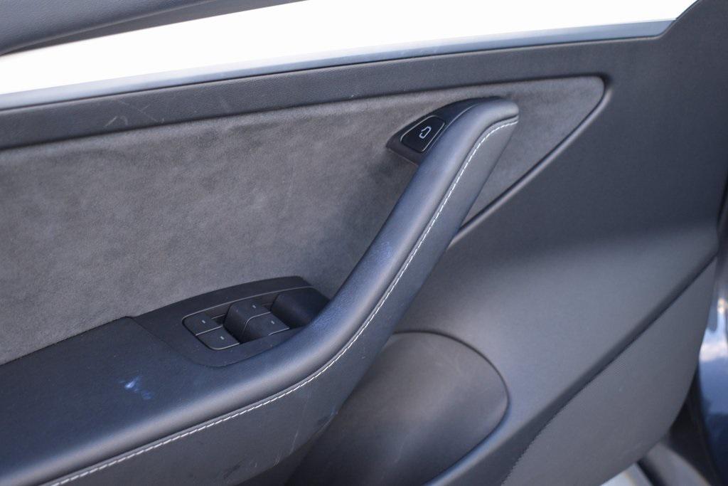 used 2022 Tesla Model 3 car, priced at $25,647