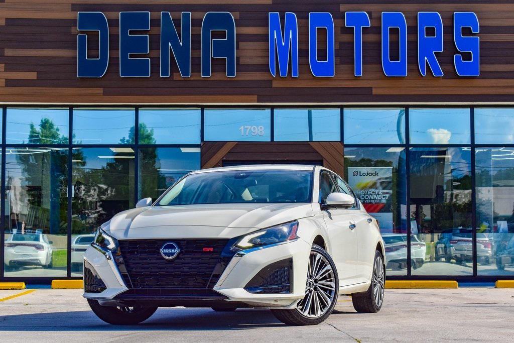 used 2023 Nissan Altima car, priced at $20,400