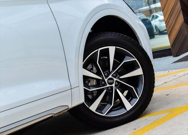 used 2021 Audi Q5 car, priced at $22,818