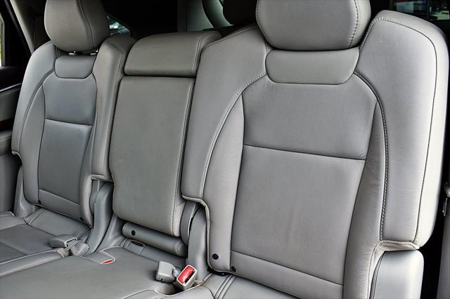 used 2018 Acura MDX car, priced at $24,779