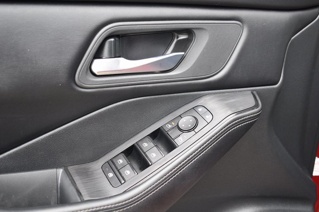 used 2024 Nissan Rogue car, priced at $21,211