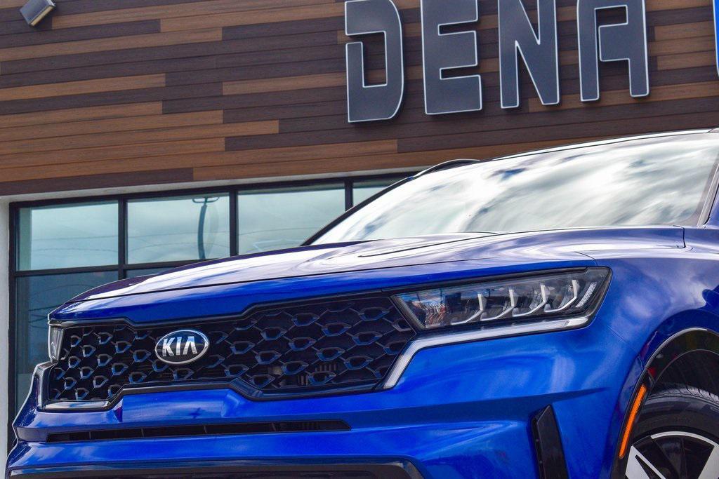 used 2021 Kia Sorento car, priced at $22,491