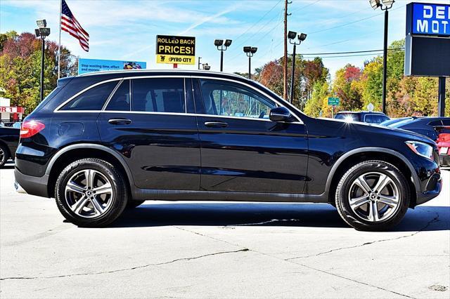 used 2019 Mercedes-Benz GLC 300 car, priced at $18,491