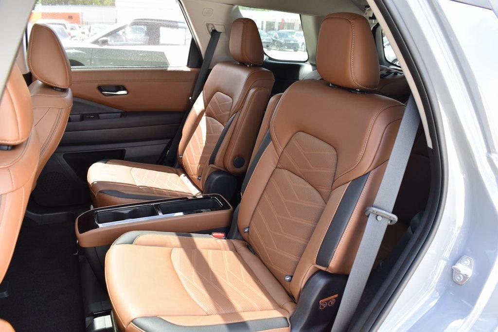 used 2023 Nissan Pathfinder car, priced at $39,900