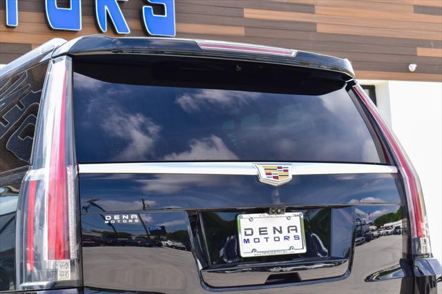 used 2019 Cadillac Escalade ESV car, priced at $31,900
