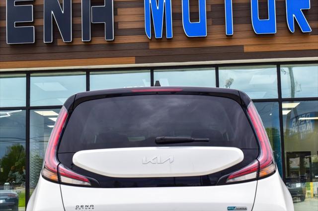 used 2023 Kia Soul car, priced at $21,634