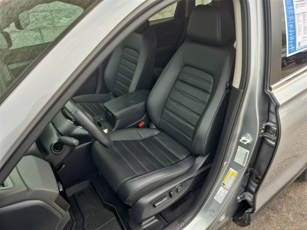 used 2024 Honda CR-V car, priced at $33,531