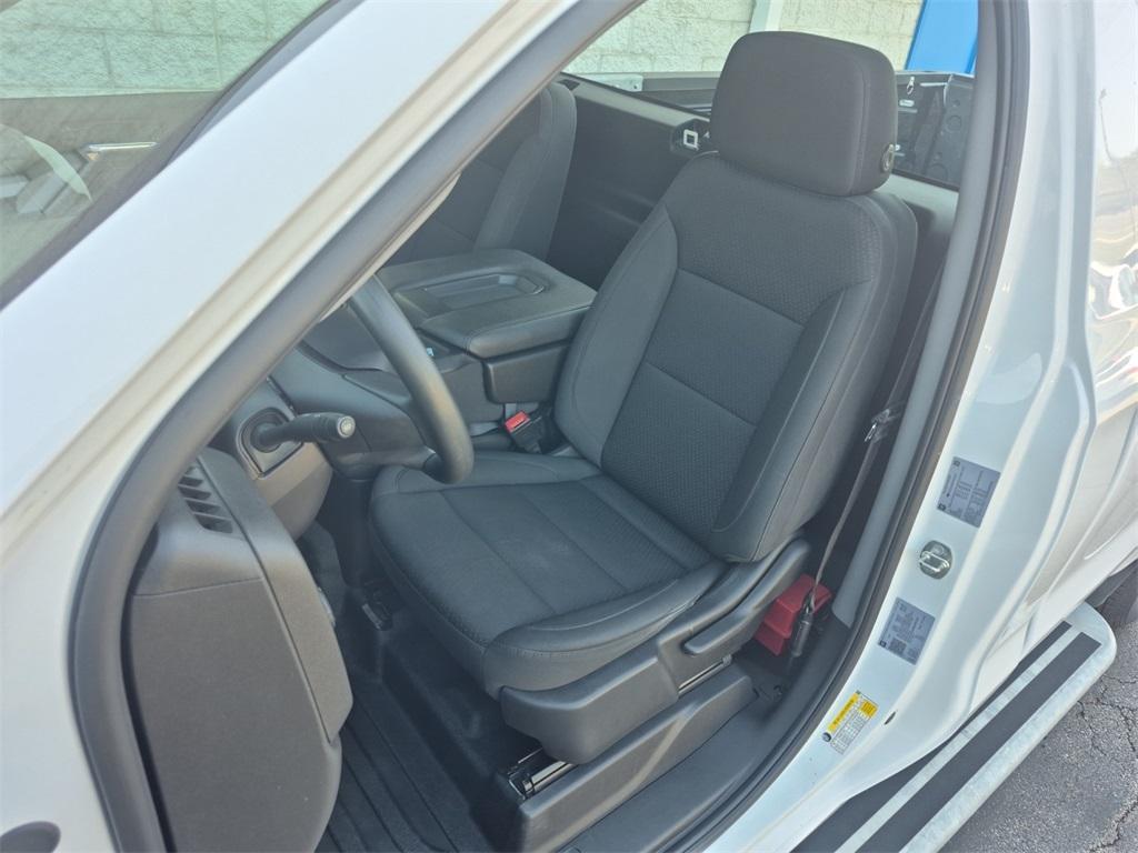 used 2024 Chevrolet Silverado 1500 car, priced at $25,881