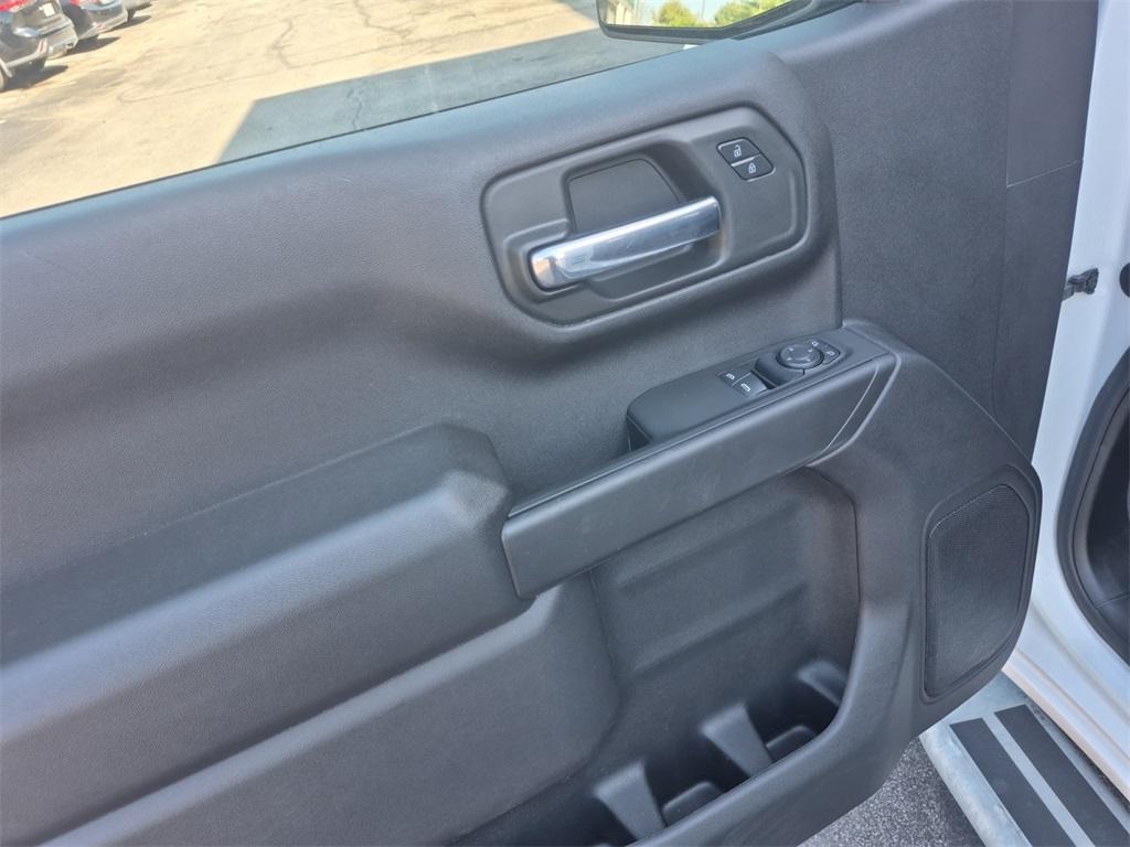 used 2024 Chevrolet Silverado 1500 car, priced at $25,881