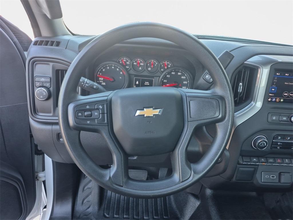 used 2024 Chevrolet Silverado 1500 car, priced at $25,881
