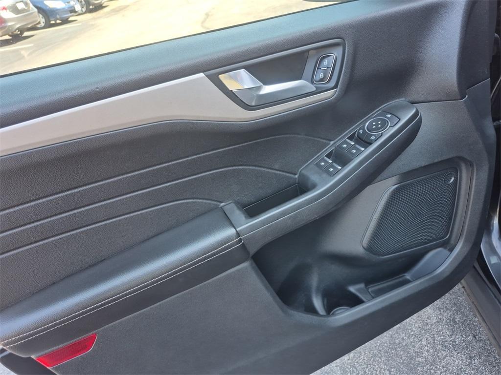 used 2021 Ford Escape car, priced at $15,989