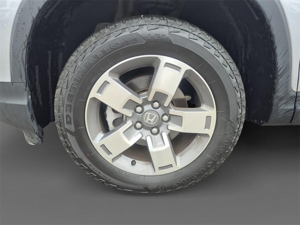 used 2024 Honda Ridgeline car, priced at $35,998