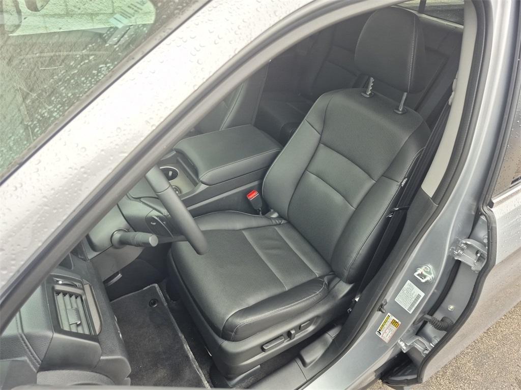 used 2024 Honda Ridgeline car, priced at $35,998