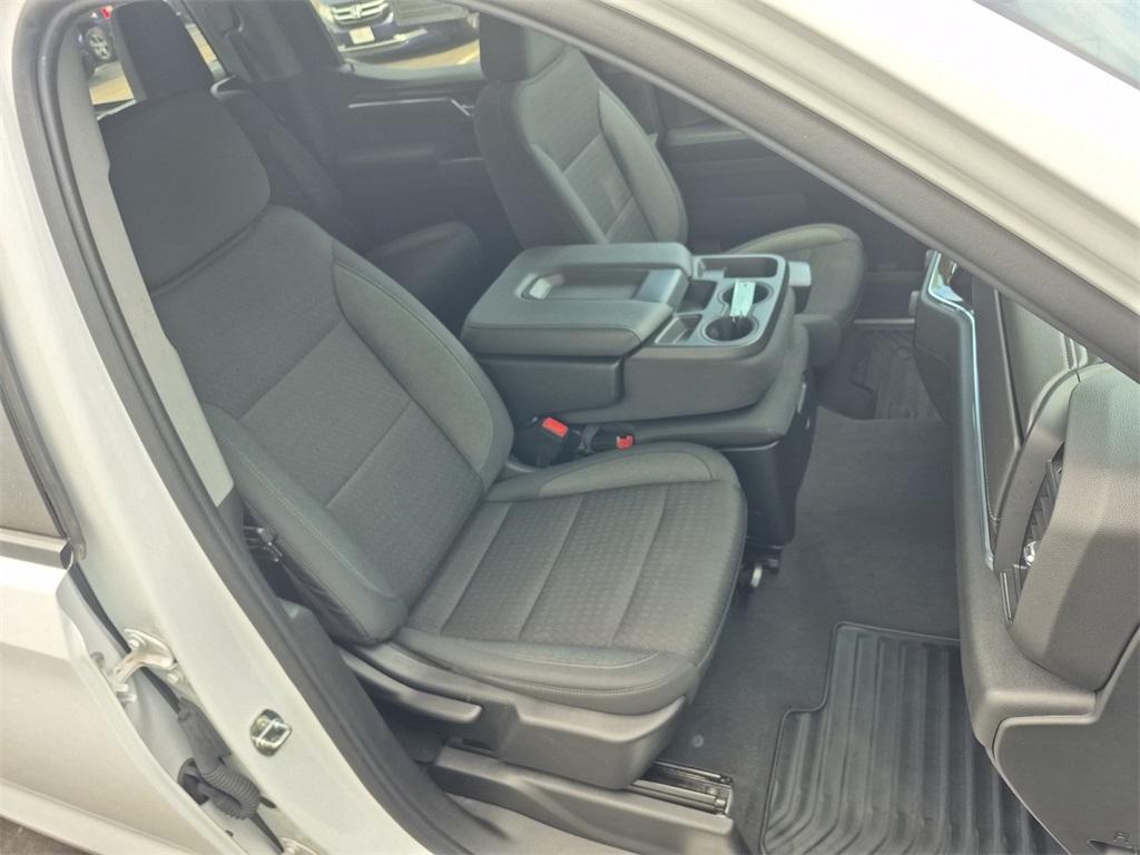 used 2022 Chevrolet Silverado 1500 car, priced at $32,998