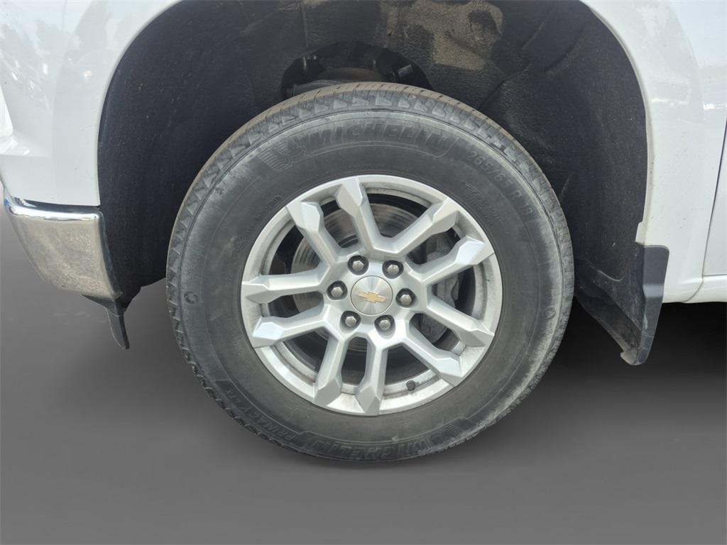 used 2022 Chevrolet Silverado 1500 car, priced at $32,998
